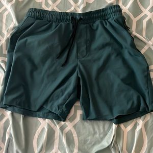 Old Navy Powersoft Coze Active Shorts